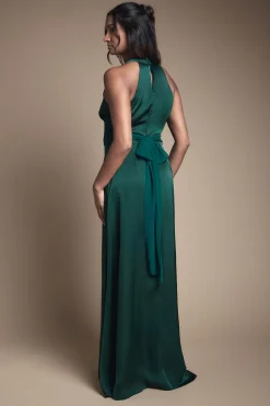 Robe de Demoiselle d'Honneur en Satin à Col Halter avec Détail Taille Drapée