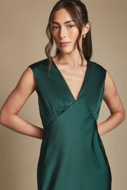 Robe De Demoiselle D'honneur Longue En Satin Émeraude Avec Dos Ouvert