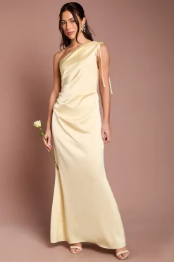 Oasis Robe De Demoiselle D'honneur Longue En Satin Jaune Beurre À Une Épaule Avec Détail Froncé Sur Le Côté<Femme Robes Demoiselles D'Honneur|Satin Et Dentelle