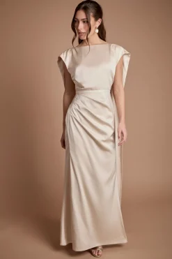 Robe De Demoiselle D'honneur Longue En Satin Drapé Avec Nœud Dans Le Dos
