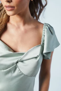 Robe de Demoiselle d'Honneur Midi Petite à Manches Évasées et Torsade Devant