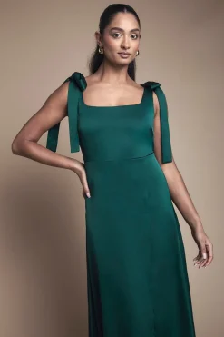 Robe De Demoiselle D'honneur Mi-longue Émeraude En Satin Avec Liens Aux Épaules