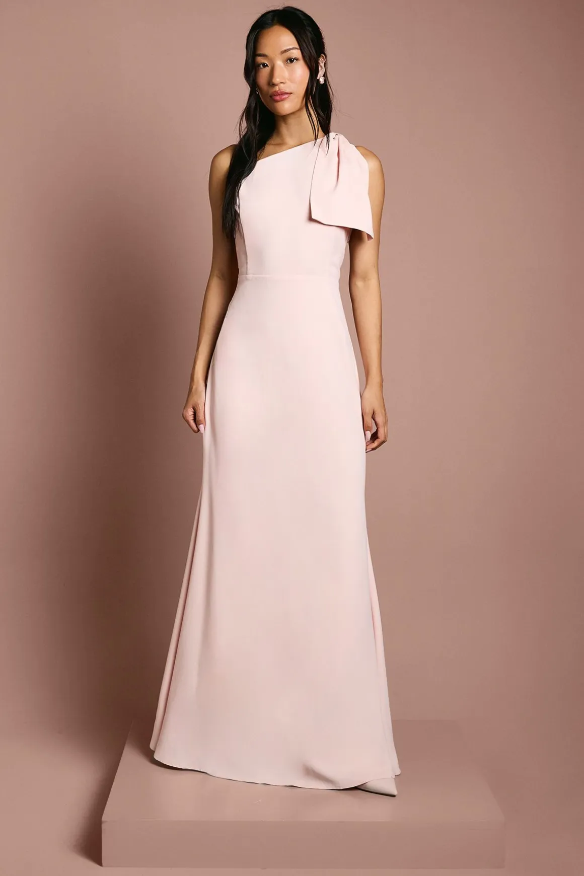 Robe de Demoiselle d'Honneur Maxi Coast Honoured à Une Épaule avec Nœud