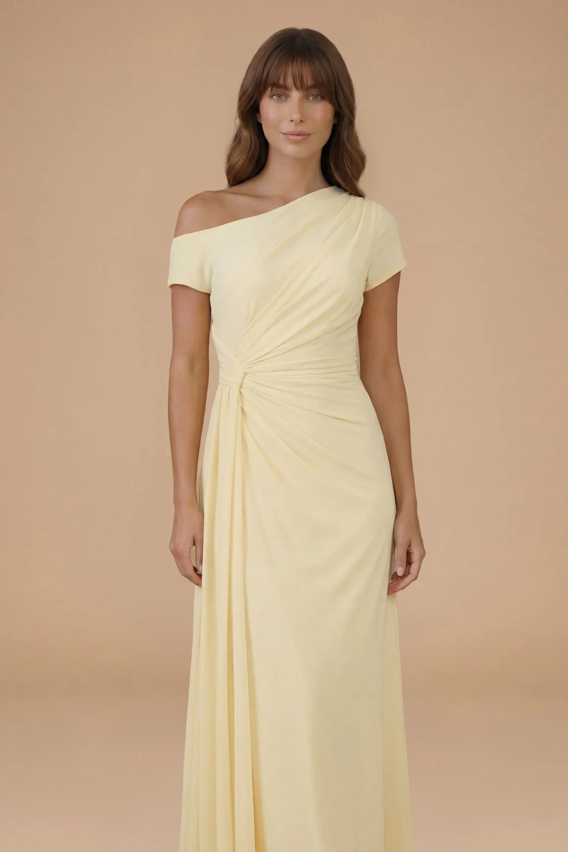 Robe De Demoiselle D'honneur À Épaule Tombante En Mesh