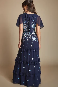 Robe De Demoiselle D'honneur À Volants Avec Cape Fleurie Brodée Et Traîne
