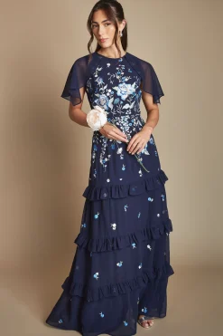 Robe De Demoiselle D'honneur À Volants Avec Cape Fleurie Brodée Et Traîne