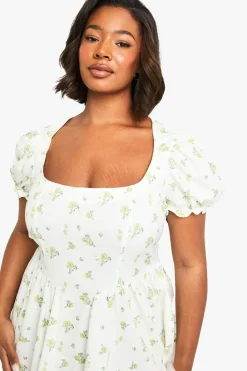 ROBE DE LAITIÈRE DITSY À MANCHES BALLONNANTES POUR TAILLES PLUS