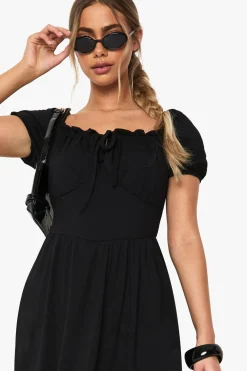 Robe de laitière en coton à manches bouffantes