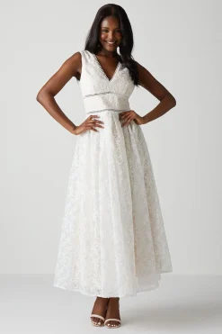 Robe de Mariée Brodée à Col V et Jupe Ample
