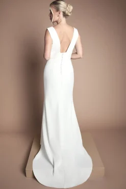 Robe De Mariée Coast Honoured Petite Premium En Crêpe À Décolleté Plongeant Et Traîne Sirène
