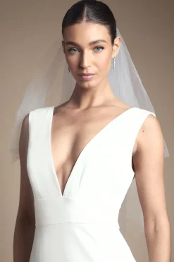 Robe de Mariée Coast Honoured Premium en Crêpe à Décolleté Plongeant et Queue de Poisson