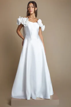 Robe De Mariée À Corsage Fleuri Avec Corset Et Jupe Volumineuse
