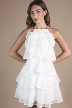 Robe de Mariée Courte à Col Halter avec Détails Corsage et Superpositions