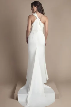 Robe de Mariée Longue en Satin à Col Halter avec Détails Plissés et Coupe Sirène