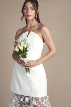 Robe de Mariée Maxi à Bustier Structuré avec Jupe en Dentelle