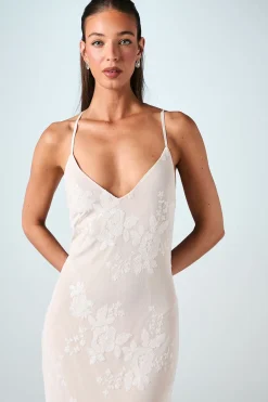 Robe de Mariée Maxi Caraco à Col V en Maille Ornée