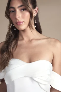 Robe de Mariée Maxi en Satin Structuré avec Décolleté Bardot Torsadé et Traîne Sirène