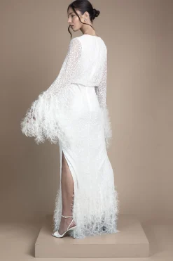 Robe de Mariée Maxi à Manches Longues Ornée de Sequins et Garniture de Plumes