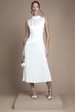 Robe de Mariée Mi-Longue à Col Haut Drapé et Jupe Plissée