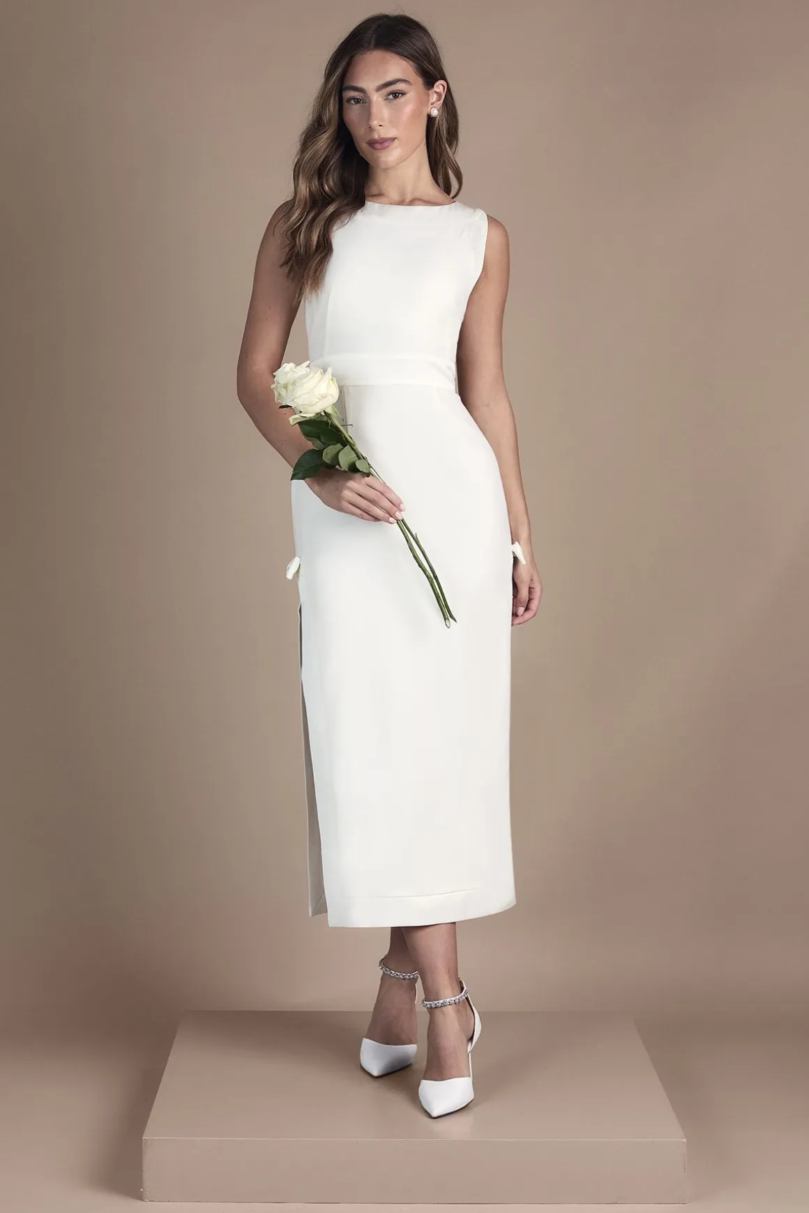 Robe de Mariée Mi-Longue à Encolure Bateau