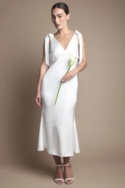 Robe de Mariée Mi-Longue en Crêpe Satiné à Épaules Nouées