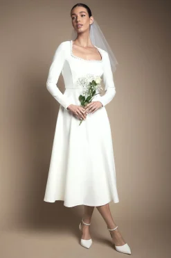 Robe de Mariée Mi-Longue à Manches Longues en Ponte avec Ornements Cristal