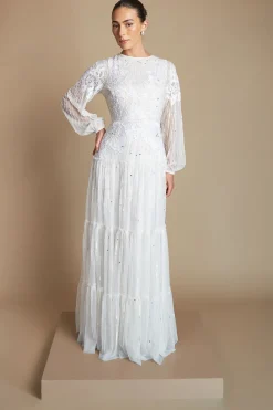 Robe De Mariée Ornée De Motifs Floraux Placés Avec Manches Ballon