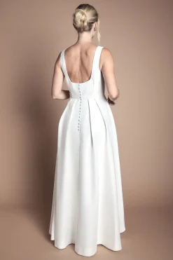 Robe De Mariée Petite Taille En Satin À Corsage Plissé Et Jupe Ample