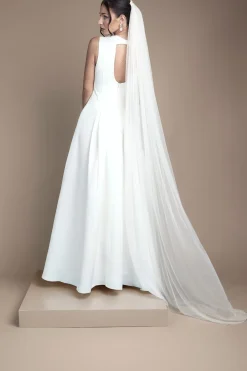 Robe de Mariée Sans Manches à Taille Basse