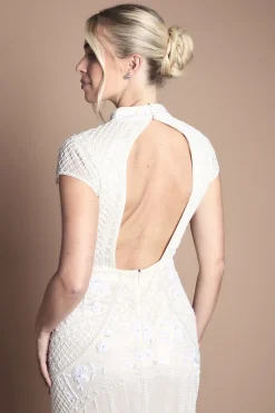 Robe De Mariée Sirène Coast Honoured Petite À Manches Courtes Ornée De Perles Et Broderies