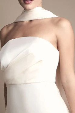 Robe de Mariée Sirène en Satin avec Écharpe Drapée