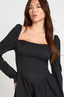 boohoo Robe de paysanne à taille basse avec bordure en dentelle<Femme Satin Et Dentelle|Robes À Manches Longues