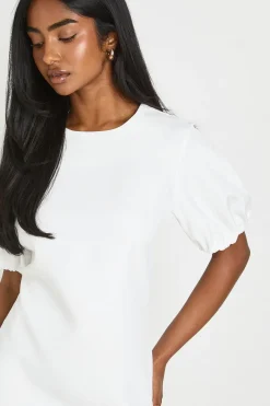 Robe Droite Ajustée À Manches Bouffantes