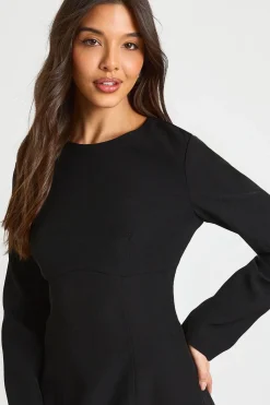 boohoo Robe Droite Ajustée à Manches Longues<Femme Robes À Manches Longues|Robes