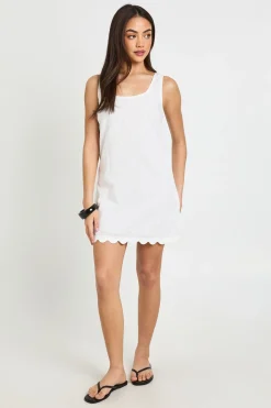 boohoo Robe Droite À Broderie Anglaise Avec Ourlet Festonné<Femme Toutes Les Robes|Robes