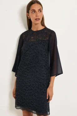 Wallis Robe Droite À Détails D'échelle En Dentelle<Femme Satin Et Dentelle|Robes À Manches Longues
