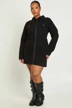 boohoo Robe Droite en Denim Plus avec Fermeture Éclair<Femme Denim|Denim