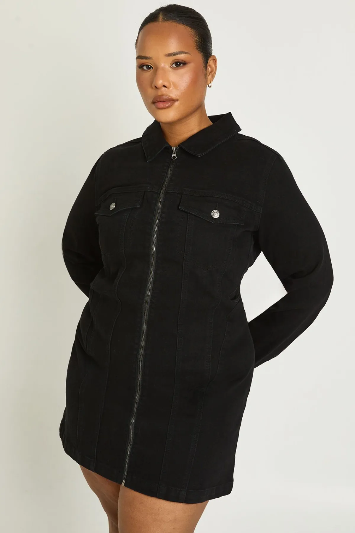 boohoo Robe Droite en Denim Plus avec Fermeture Éclair<Femme Denim|Denim