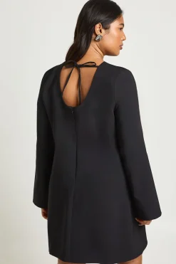 boohoo Robe Droite Grande Taille à Manches Évasées et Dos Noué<Femme Robes À Manches Longues|Robes