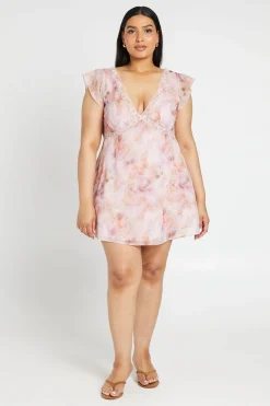Robe Droite Grande Taille À Manches Courtes Imprimée Avec Finitions En Dentelle