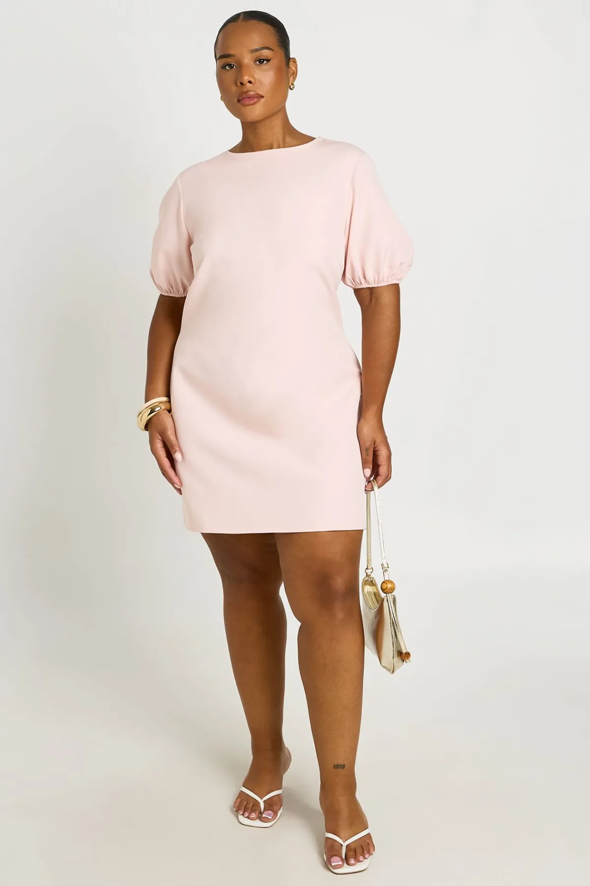 boohoo Robe Droite Grande Taille À Manches Bouffantes Ajustée<Femme Robes De Soirée|Toutes Les Robes