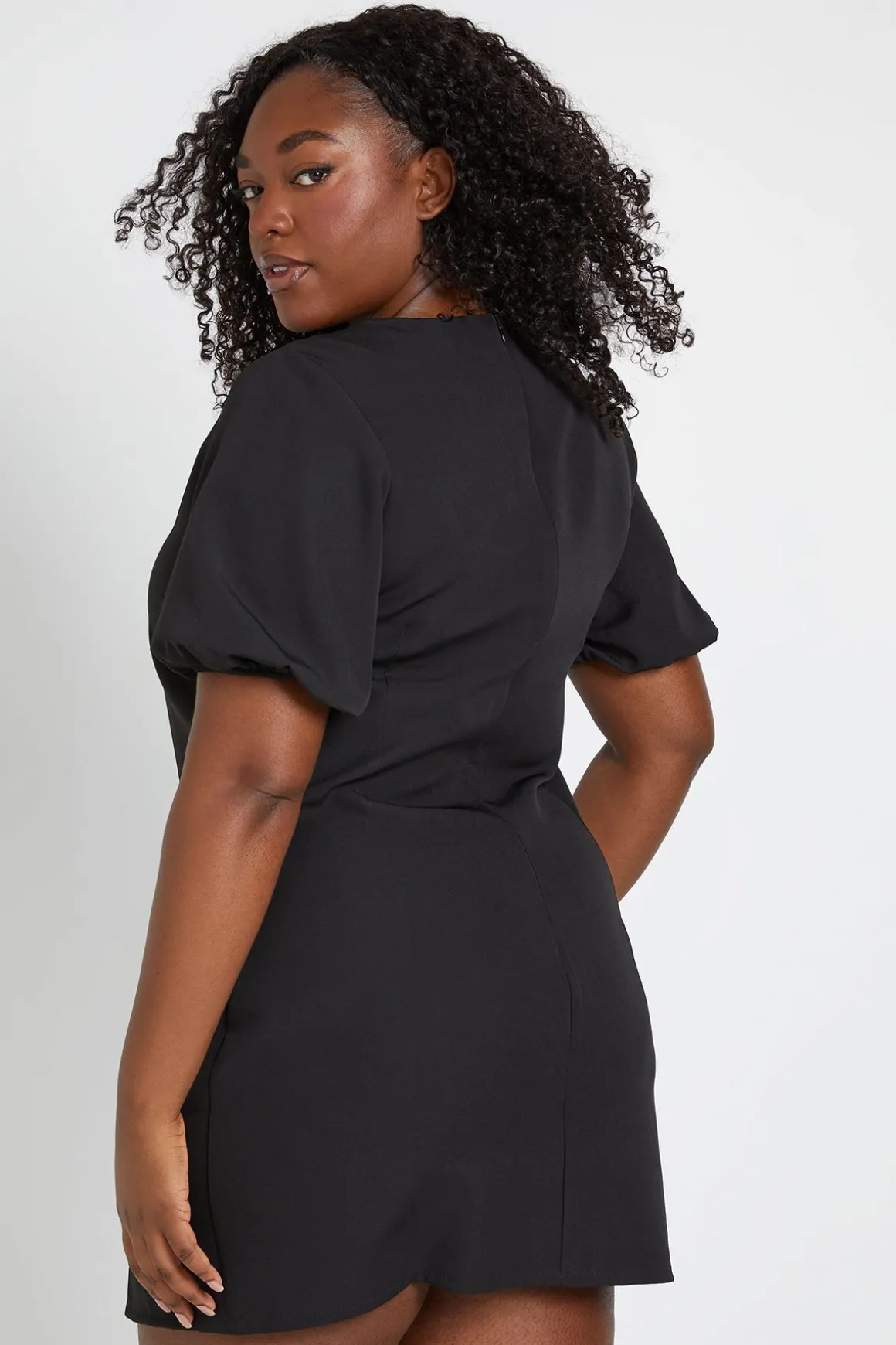 Robe Droite Grande Taille À Manches Bouffantes