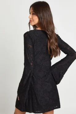 boohoo Robe Droite à Manches Évasées Motif Floral Dévoré<Femme Robes À Manches Longues|Robes