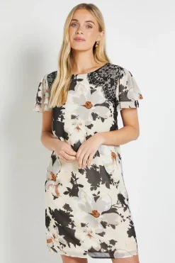 Robe Droite À Manches Volantées En Dentelle Petite