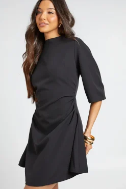 Robe Droite À Taille Cintrée Et Manches Trois-quarts