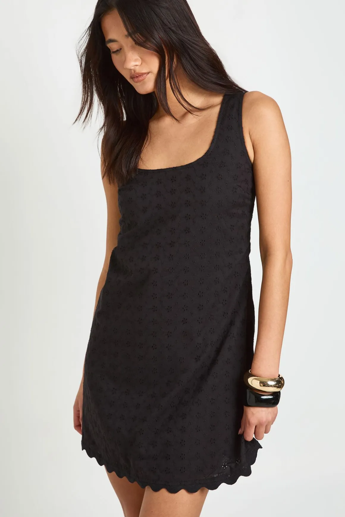 Robe Droite Tall À Broderie Anglaise Et Ourlet Festonné