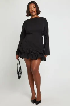 Robe droite tissée Plus à manches bouffantes et ourlet à volants
