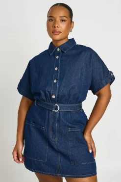boohoo Robe Droite Utilitaire En Denim Grande Taille Avec Ceinture<Femme Denim|Denim