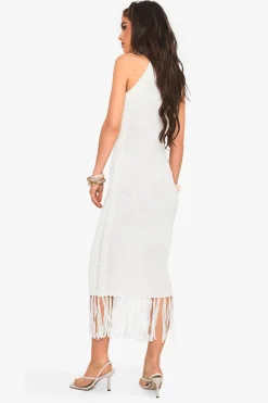 Robe en crochet avec détail de pampilles