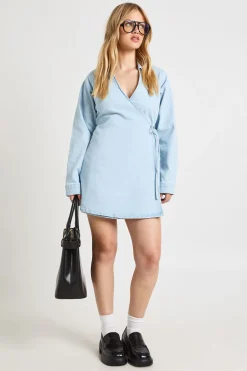 boohoo Robe En Denim Cache-cœur Petite<Femme Denim|Denim
